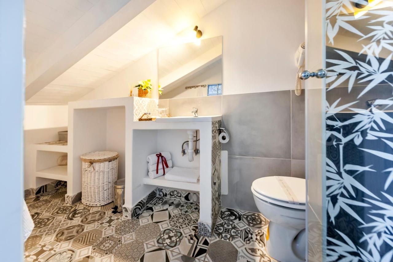 Villa Milli B&B Ровин Екстериор снимка